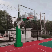 此中硕士及以上学历占比4