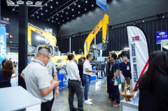 <b>会由盛瑞达桂萍萍展览担任中国组展）泰国——</b>